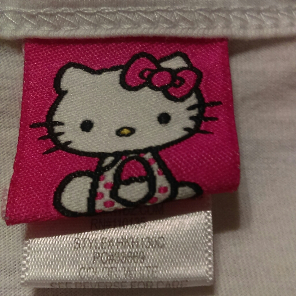 Hello Kitty romper - Picture 3 of 5